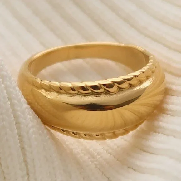 NEW 18K Gold Plated Braided Wide Curve Ring