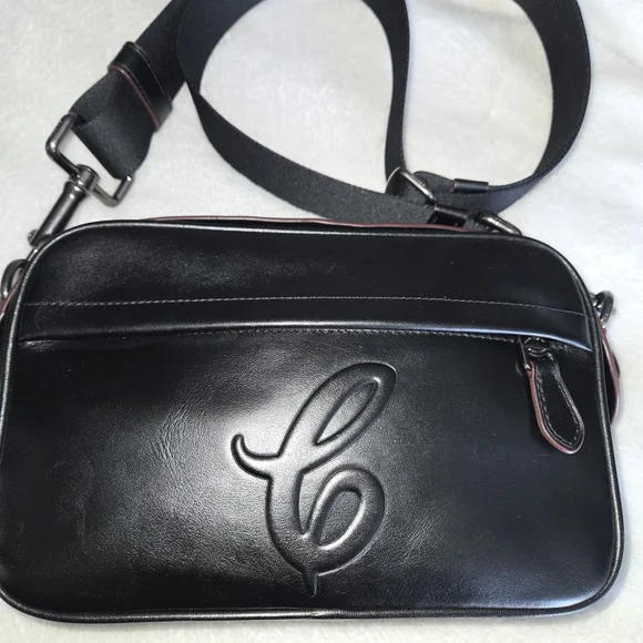 Coach F76911 Graham Crossbody  With Signature Motif and Studs Gun Metal Hardware