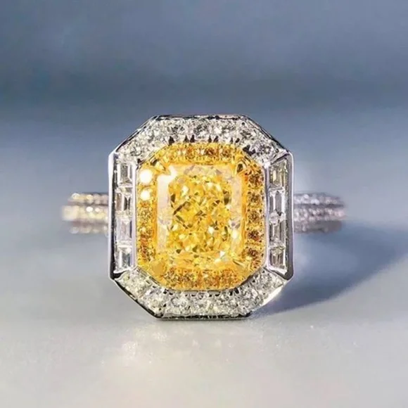 New Luxury 925 Silver Beautiful Diamond Ring