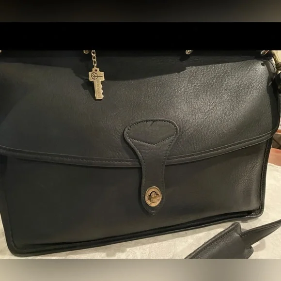 EUC Jack Georges Black Leather Messenger Bag,top handle/shoulder strap
