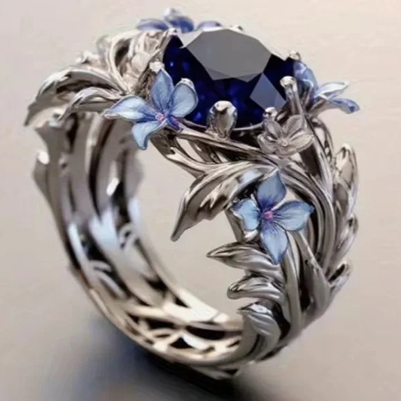 Vintage Exquisite Sapphire Floral Halo Ring