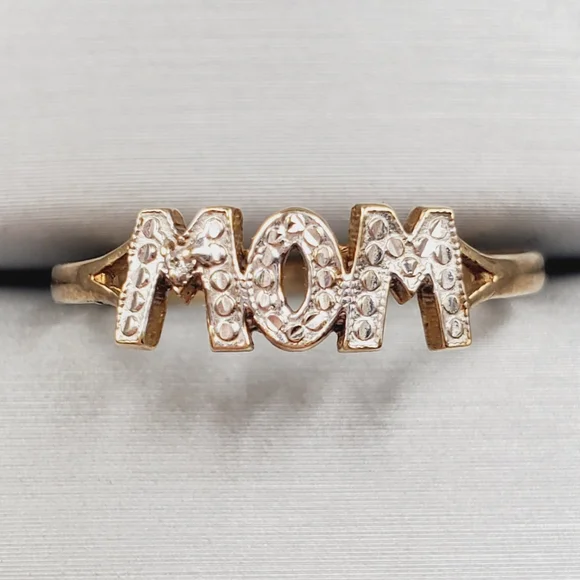 10k Solid Yellow Gold Mom Or Wow Genuine Diamond Accent Ring