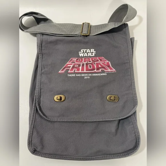 Star Wars Messenger Bag Exclusive Disney Parks Gray 14x12 Unisex NWOT