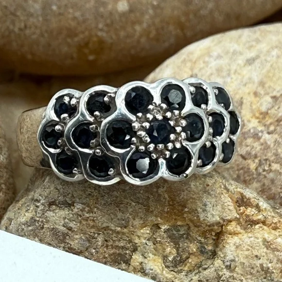 Sterling Silver Black Spinel Floral Band Ring Size 6 EUC