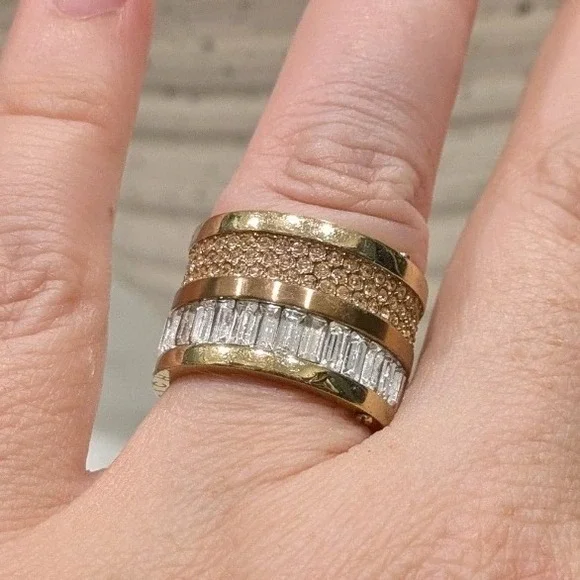 Michael Kors Brilliance Pave Barrel Ring Cigar Band Statement Gold Crystal