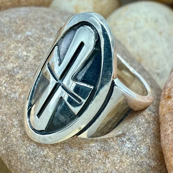 Sterling Silver Cross Ring Size 5 | Oval Shield Design | NWT | Faith Jewelry