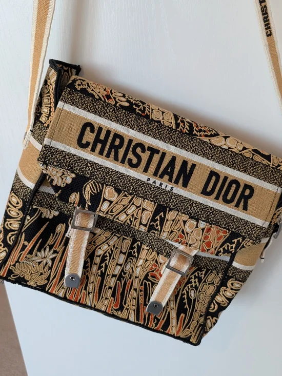 Christian Dior Animals Giraffe Diorcamp Messenger Bag w/Tags