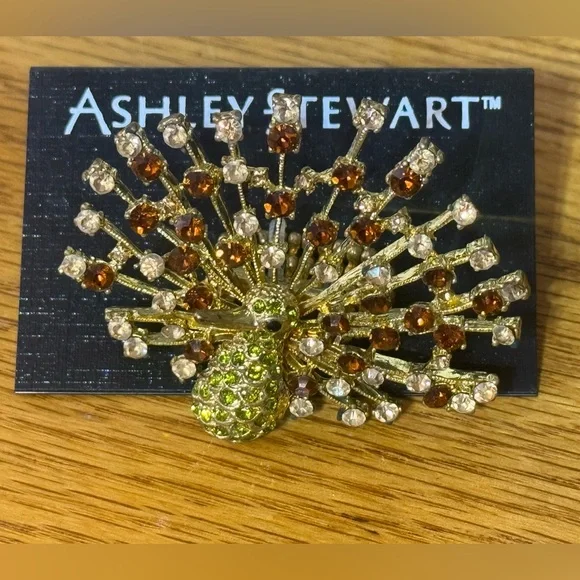 Ashley Stewart Large Brown and Champagne‎ Jeweled Peacock Stretch Ring