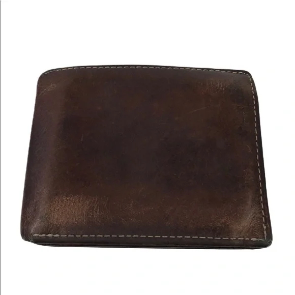 Columbia Brown Bifold Leather Wallet
