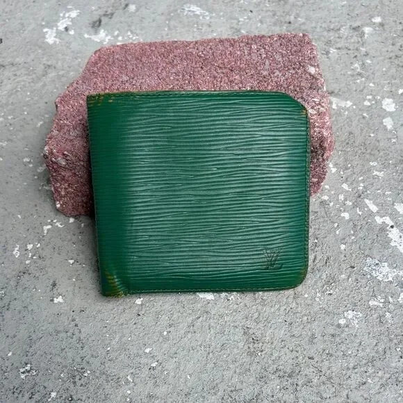 Vintage Louis Vuitton green Epi, leather men’s billfold