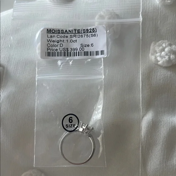 Moissanite SRing