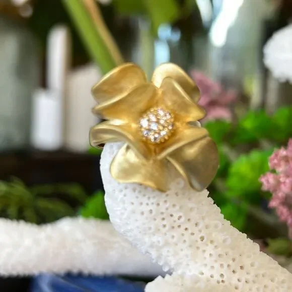 18K Brushed Gold Flower Sheila Fajl GLOW Masterpiece Statement Cocktail Ring