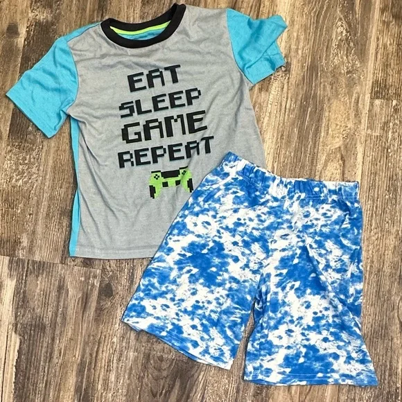 Mix‎ match summer pajamas gamer short sleeve top w/ blue tie dye shorts boys 8