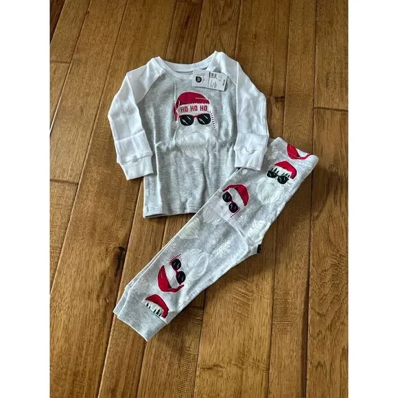 New, PJ place Christmas pajamas size 6 to 9‎ months Santa two piece with tag