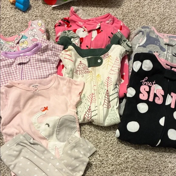 Lot 7 Pajamas - 12 Month