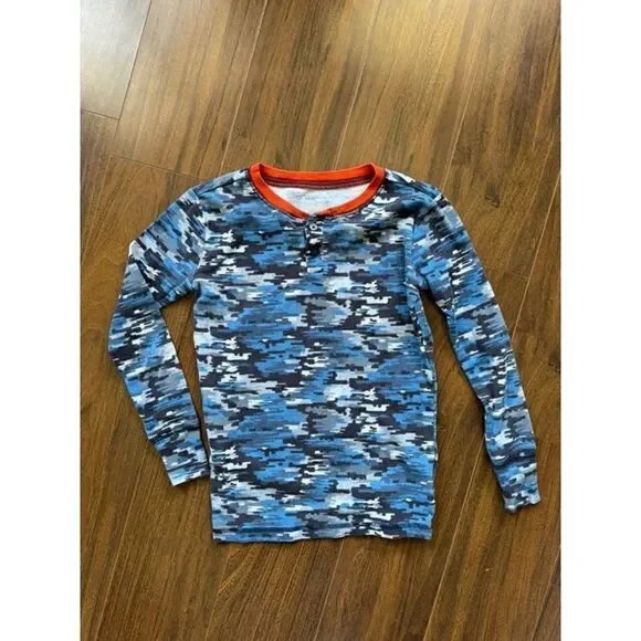 Gap Kids 8 blue long sleeve camo pajama top
