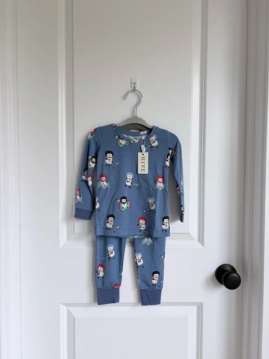 🏒Angel Dear Bamboo Snow Folks Ice Hockey Long Sleeve Pajama Set NWT