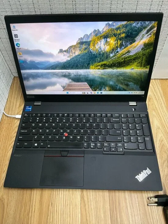 Lenovo ThinkPad T15 Gen 2 15.6
