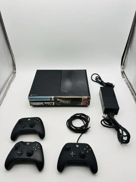 Microsoft Xbox One #1540 Fallout Game Console Power Cord 3 Controllers Works