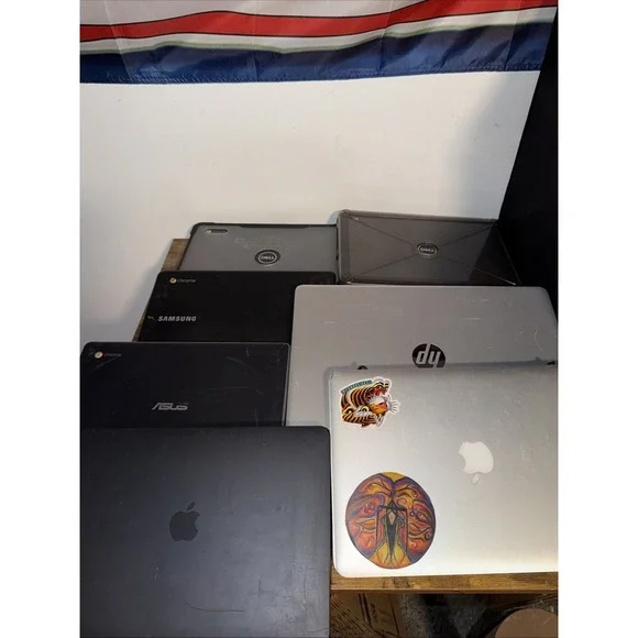 7 Laptop Lot HP Dell Apple Asus Samsung Untested As Is