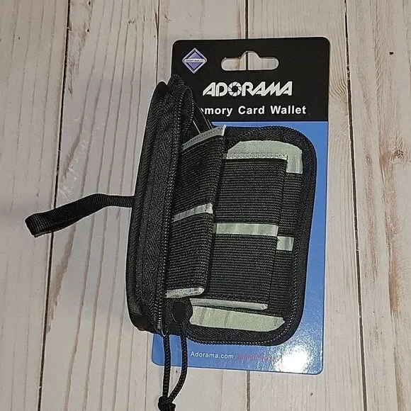 Slinger Digital Memory Card Wallet - Holds 12 Media Cards SD, Memory Card Wallet