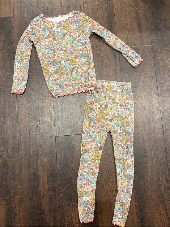 Vienait Floral Pajama Set Size 3T