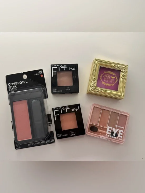 Make-up set different brands