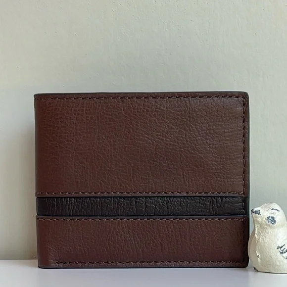 Fossil 🗝️ Men’s Genuine Leather Wallet