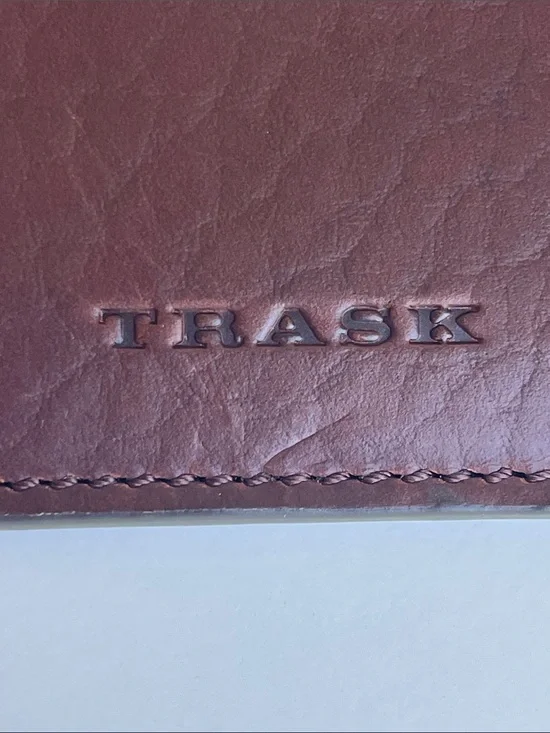 TRASK Genuine Leather ID Card Case