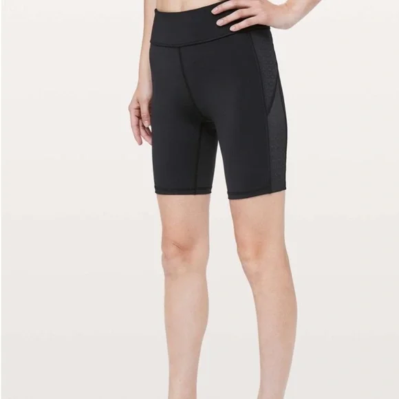 Lululemon Strength & Sweat 8”