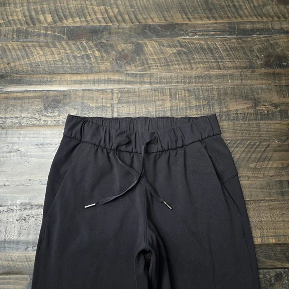 LULULEMON On The Fly Pants |‎ 4