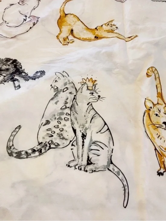 THE COMPANY STORE White Multi Novelty Print REGAL CATS Shower Curtain 72” X 72”