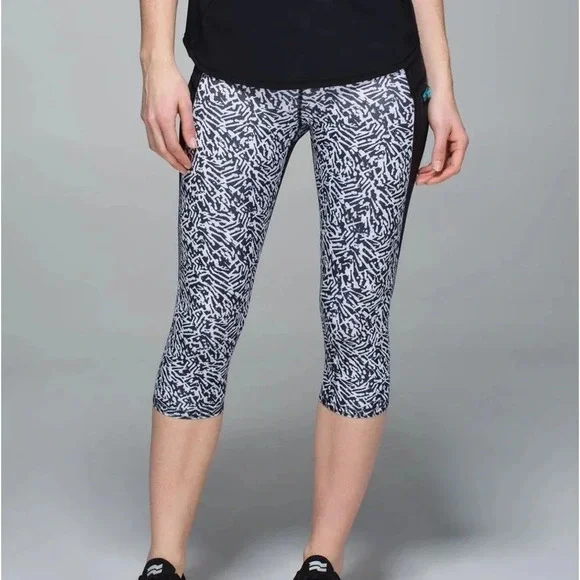 •Lululemon Run Top Speed Crop•​