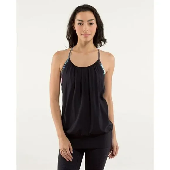 Womens Lululemon No Limits Tank