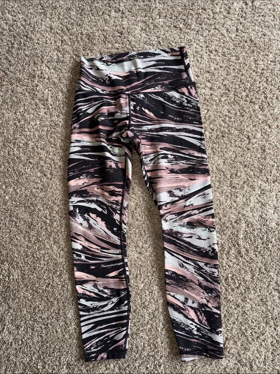 Lululemon wide waist cropped align leggings size 6