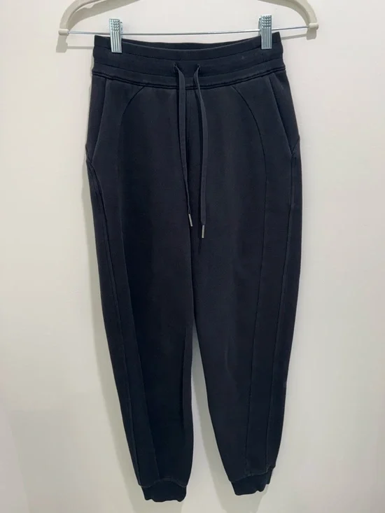 Lululemon Scuba Jogger Black Size 2