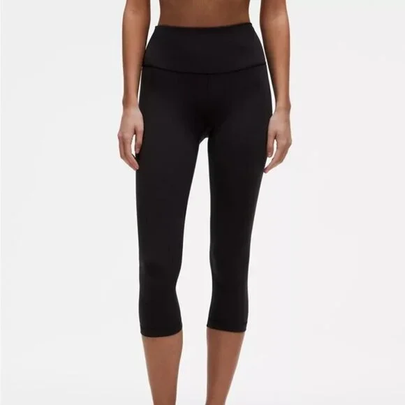 Lululemon Black Wunder Train High-Rise Crop Legging size 2