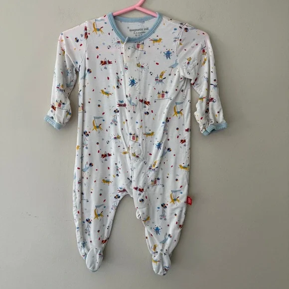 Magnetic Me Circus Animal Print Modal Magnetic Footie Pajama 0-3 Months 8-12 lbs