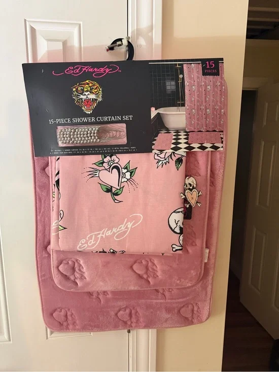Ed Hardy Pink Tattoo Roses, Hearts & Skulls 15-Piece Shower Curtain & Rugs Set