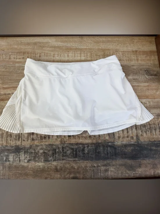 Lululemon Play off the pleats White Athletic Skirt skort
