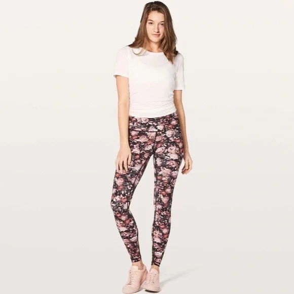 Lululemon Wunder Under Hi-Rise Tight‎ *Nulux