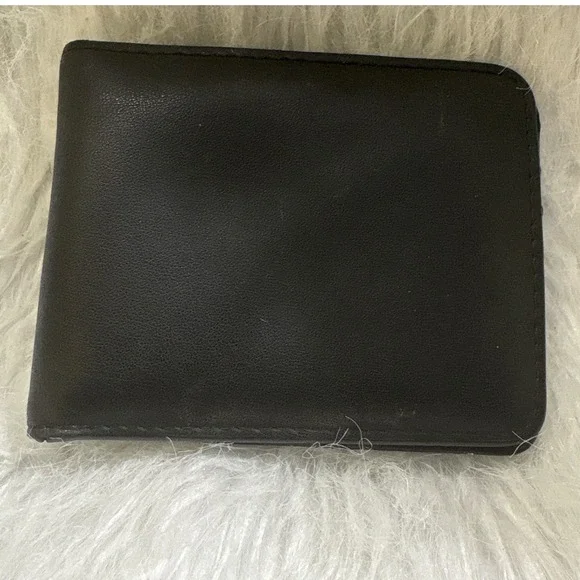 Hissimo Mens Black Bifold Wallet Leather ID Window Card Slots Minimalist