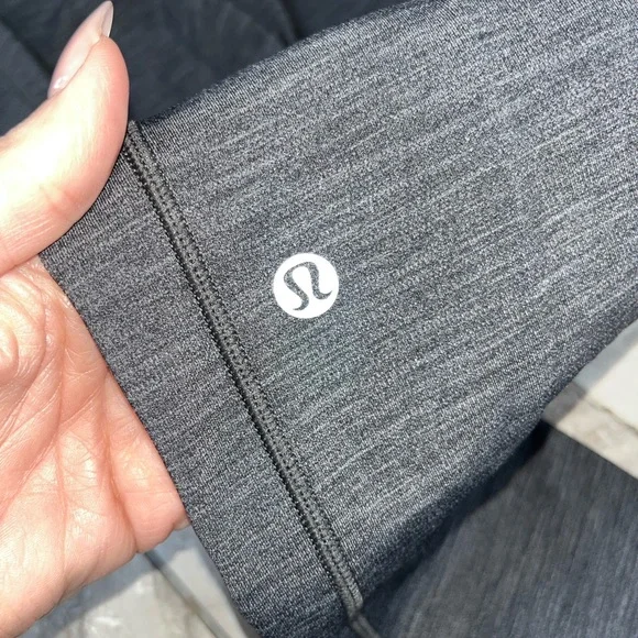 Lululemon Heathered Gray Reflective Running Leggings Size 2