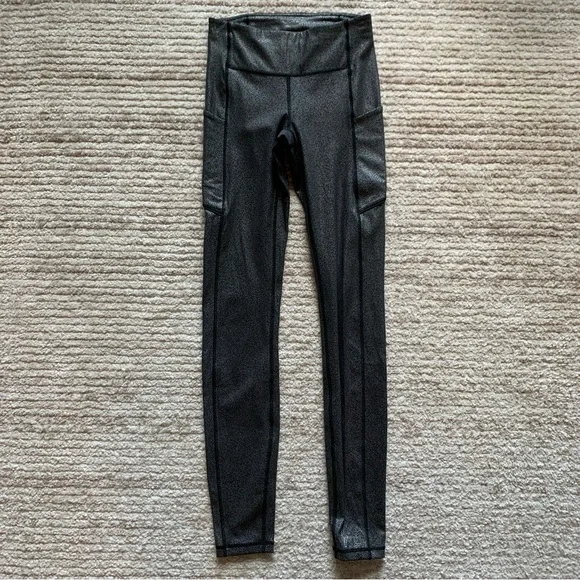 Lululemon Speed Up Tight Foil 28” Grey Silver Size 2