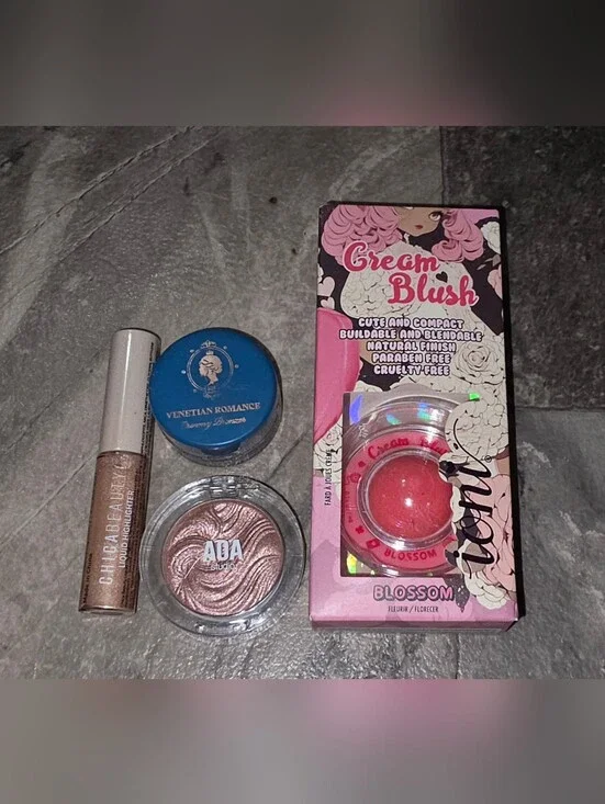 Makeup Bundle- Ioni Cream Blush, Cream Bronzer, Liquid Highlight & More BNIB
