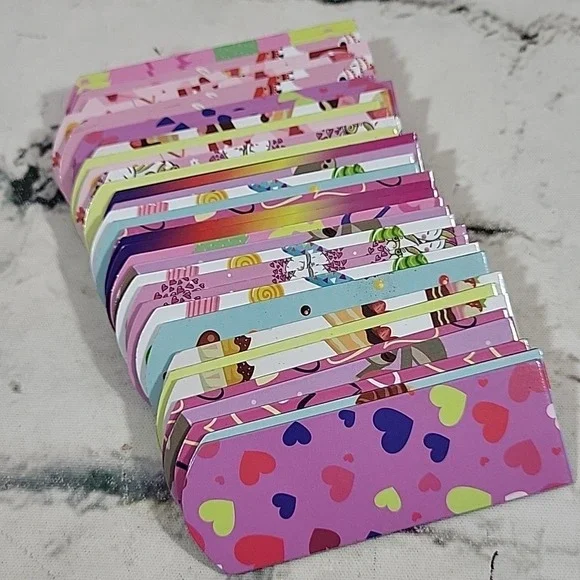 Magnetic Bookmarks‎ Valentines Day Lot Of 36pcs Pink Hearts Treats Favors