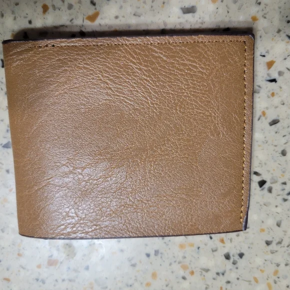 Mens brown boutique wallet nwot