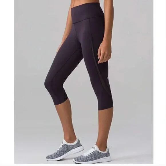 Lululemon Pace Perfect Crop (17