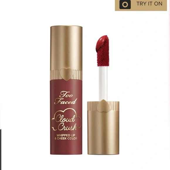 Too Faced Love Potion Heart Box liquid blush