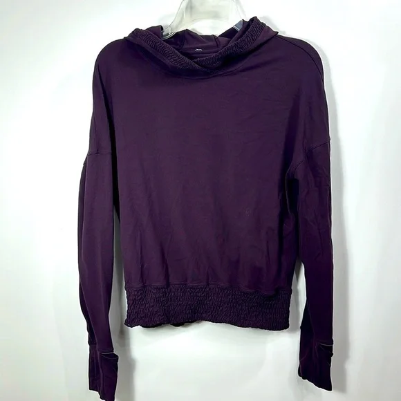 Lululemon lead the pack purple hoodie size 4.